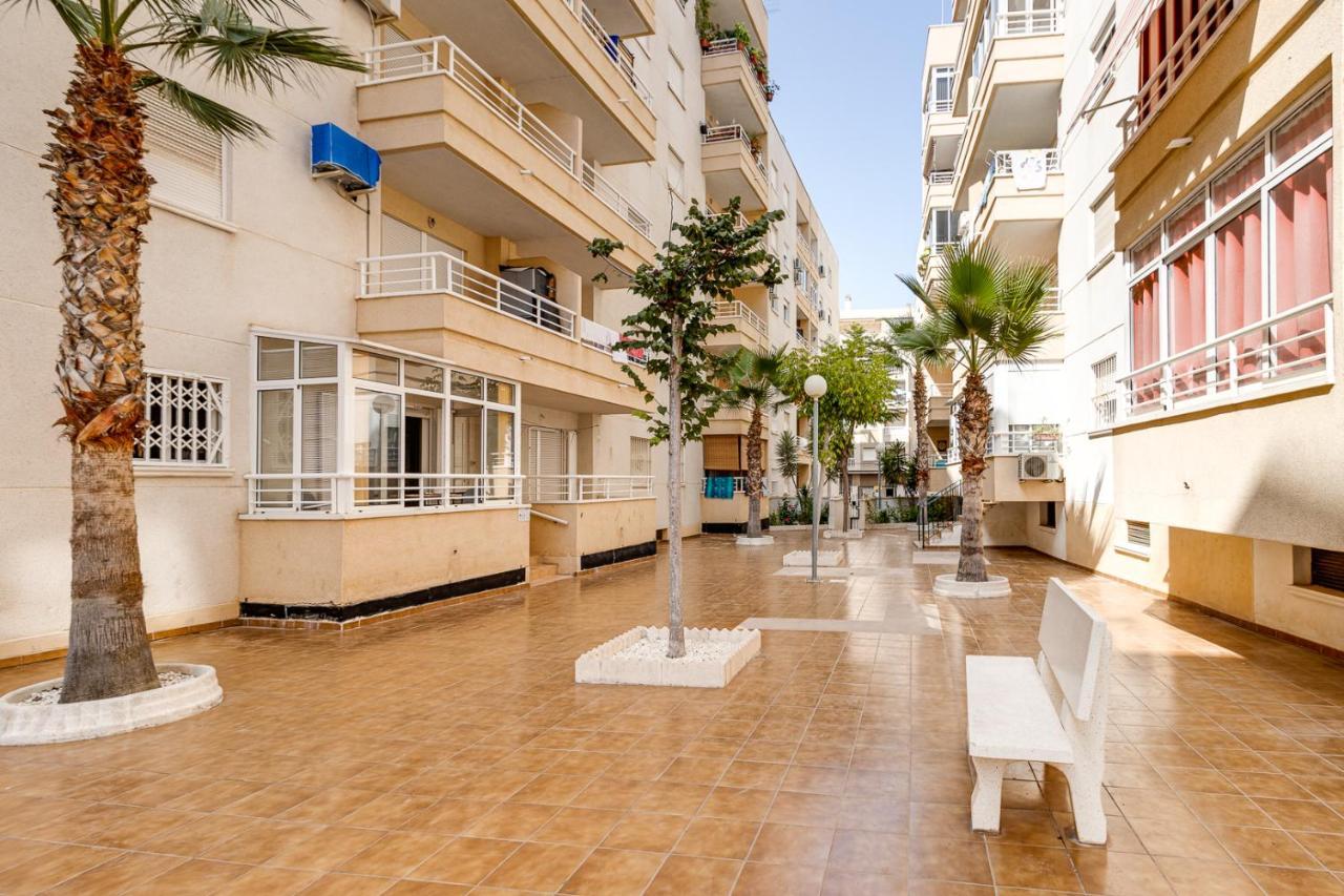 Apartamento La Loma 11 Torrevieja Exterior photo